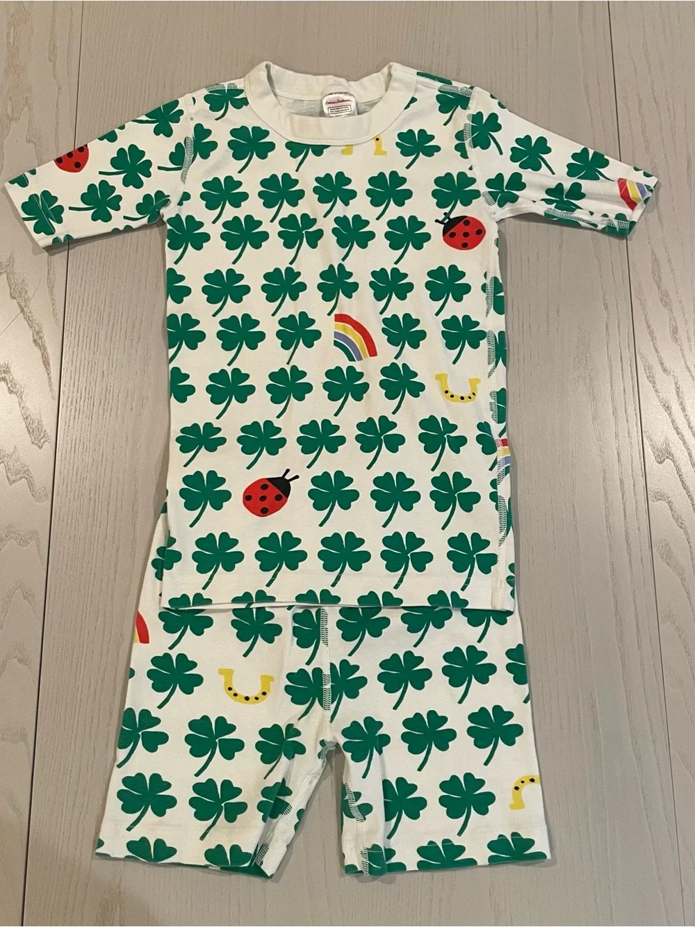 Hanna Andersson Shamrock HannaJams Pajama Set (Over the Rainbow) - Size 10 140